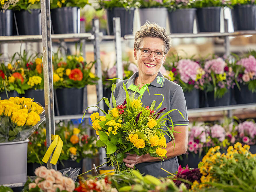 Versende einen schönen Strauß voller Blumen und mache einem besonderen Menschen eine Freude.